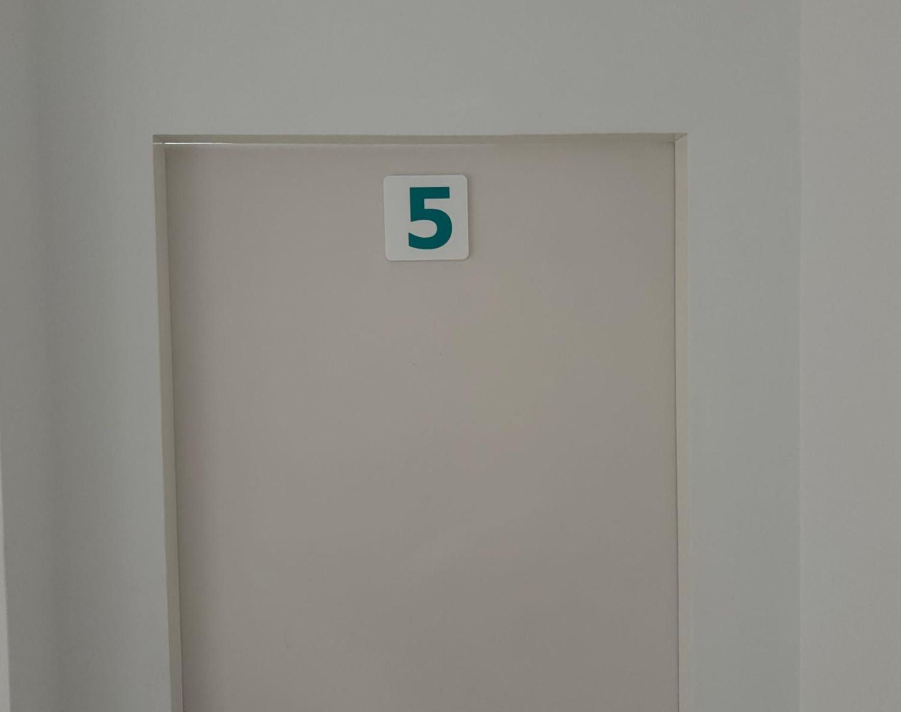 Aomo Art Space Hostel 奥埃拉斯 外观 照片